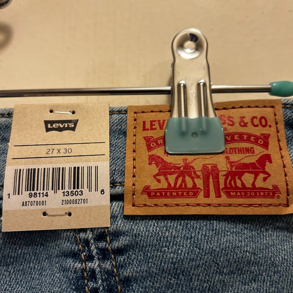 Jeans - Picture 5 of 9